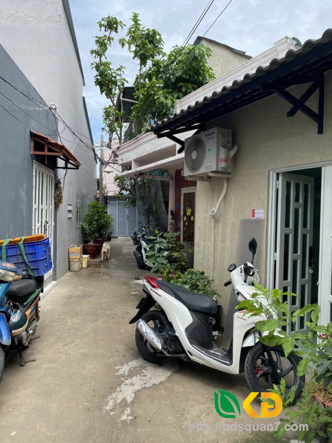 Bán nhà hẻm 176/ đường Nguyễn Thị Thập Quận 7